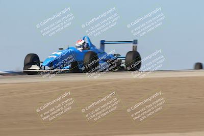 media/Oct-26-2025-CalClub SCCA (Sun) [[8ce1e69566]]/Group 3/Grapevine/